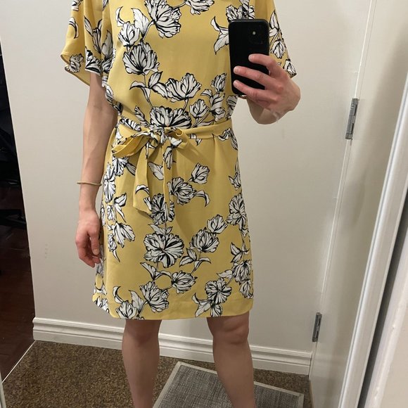 H&M Dresses & Skirts - H&M Yellow Summer Dress